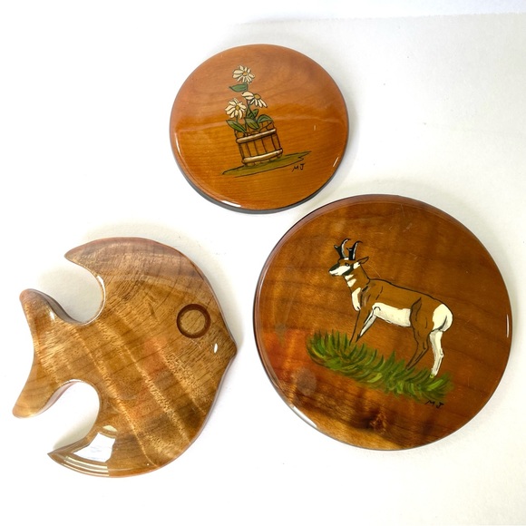 Myrtlewood Oregon Hand Painted Elk Deer Fish Flower Wall Hanging Plaque Decor - Picture 1 of 8